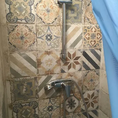 Arthas Bed & Breakfast